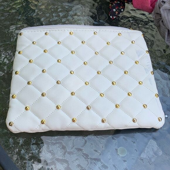 Danielle Crème with Gold makeup Bag wallet - Picture 1 of 6